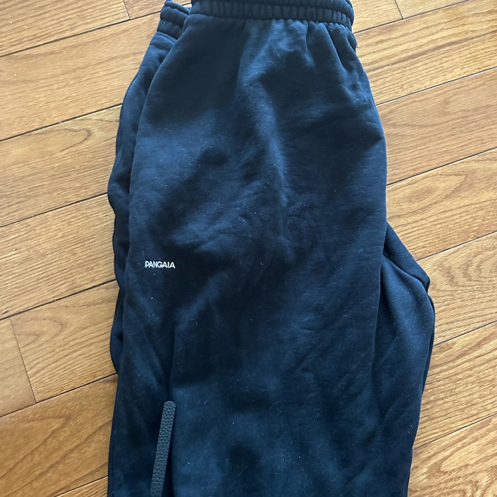 Sold - Picture 2 of 3